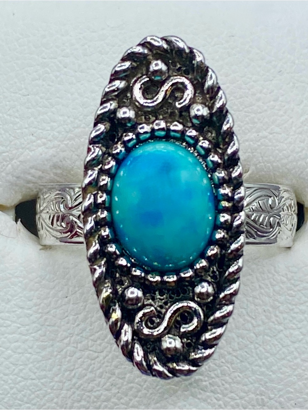 Sarah Coventry Indian Maiden 1973 Faux Turquoise Ring